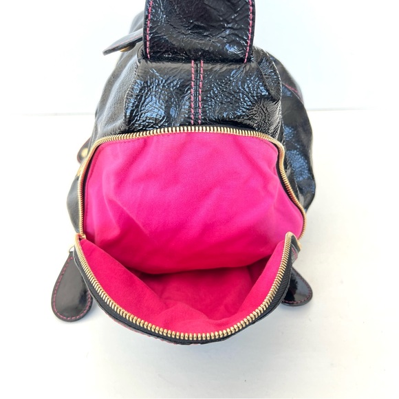 ISABELLA FIORE Black Patent Leather w Pink Stitches Side Pockets Domed Boho Tote - Picture 8 of 15